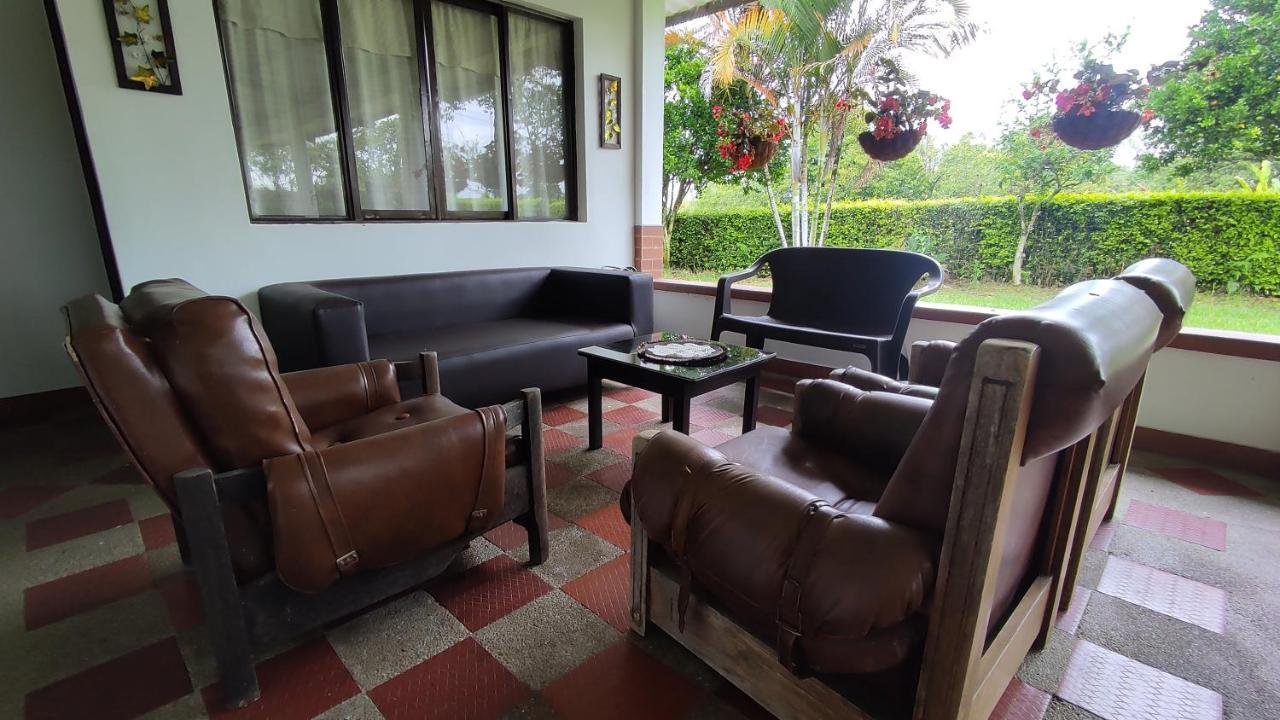 Finca Hotel El Saman De Alto Bonito มอนเตเนโกร ภายนอก รูปภาพ