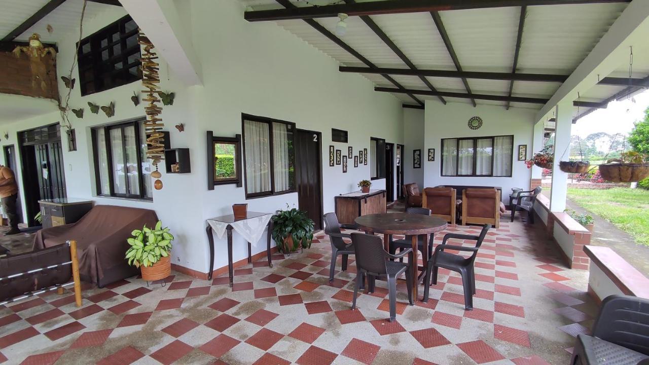 Finca Hotel El Saman De Alto Bonito มอนเตเนโกร ภายนอก รูปภาพ